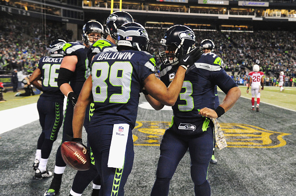doug-baldwin-celebrates-teammates.jpg